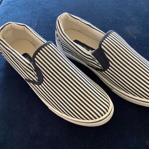 Mens nautical slip ons